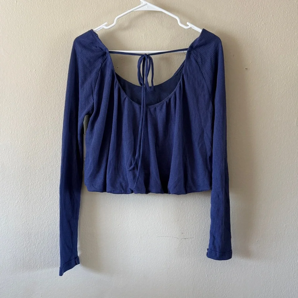 Free People Blue Waffle Knit Crop Top Bubble Hem Tie Back Scoop Neck NWT size XS